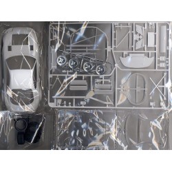 Macheta Auto de Construit KIT Toyota Supra Castrol Tamiya - 1 - 5535 2